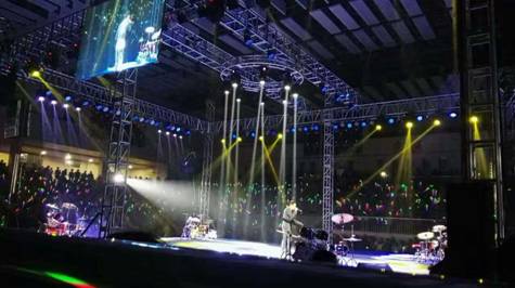 愛在進行時，溫暖緊相隨