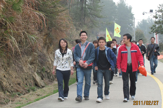 踏青、燒烤，四特人在春光明媚中享受自然之美